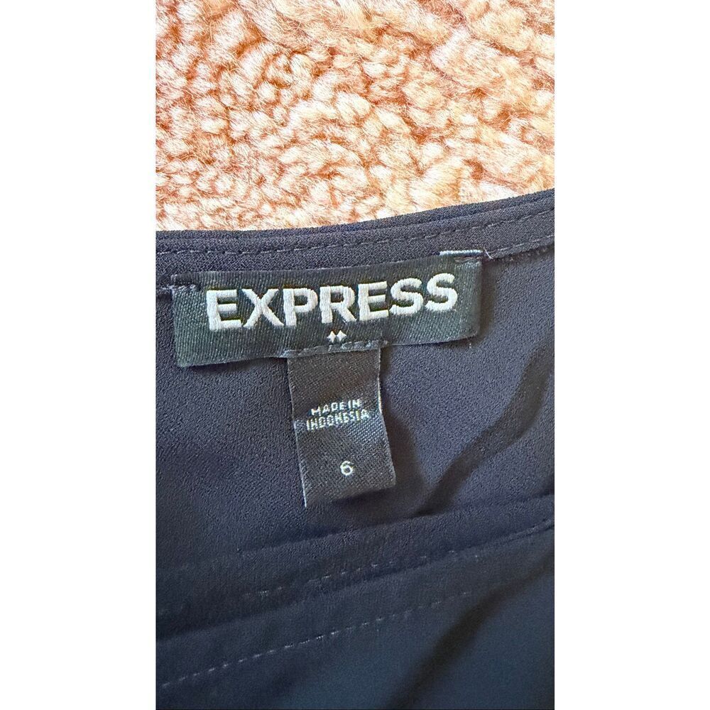 Express Black Wrap Romper Skort Adjustable Straps Size 6 - Picture 3 of 13